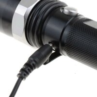 LED-Taschenlampe SWAT 3 Watt CREE LED mit Akkus, Zoom Funktion und SOS Fackel